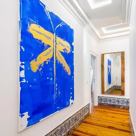 Downtown Luxury Family